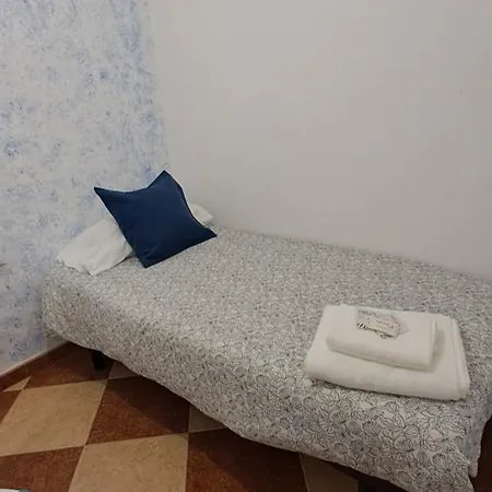 Patio Andalusi Junto A La Vina Δωμάτια σε οικογενειακή κατοικία Καντίζ