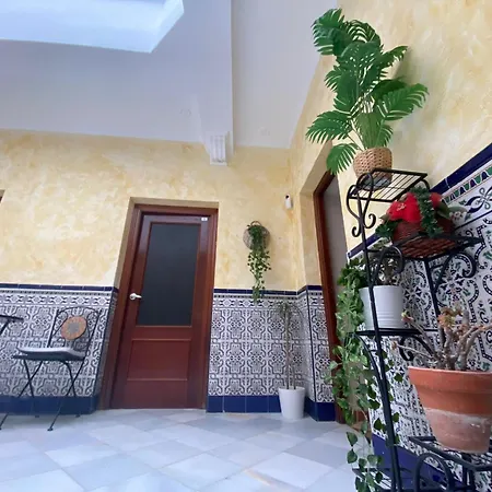 Δωμάτια σε οικογενειακή κατοικία Patio Andalusi Junto A La Vina